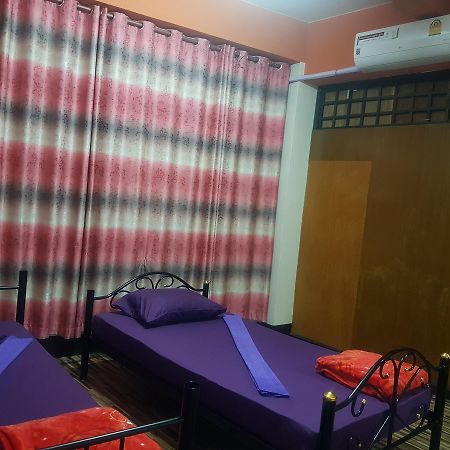 Rose Guest House Чиангмай Экстерьер фото