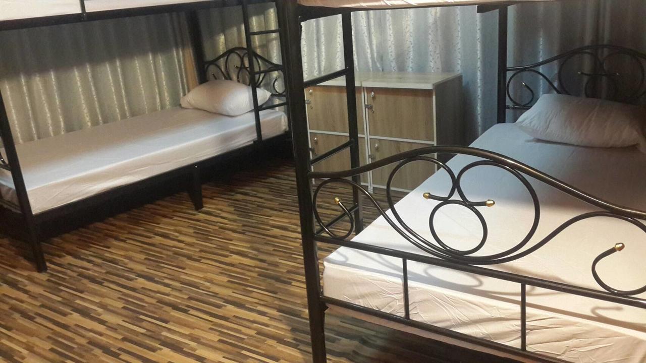 Rose Guest House Чиангмай Экстерьер фото