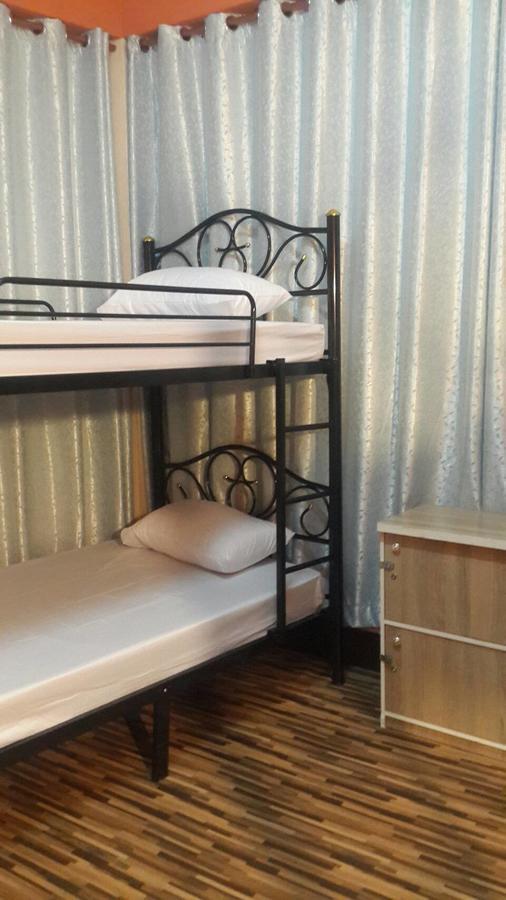 Rose Guest House Чиангмай Экстерьер фото