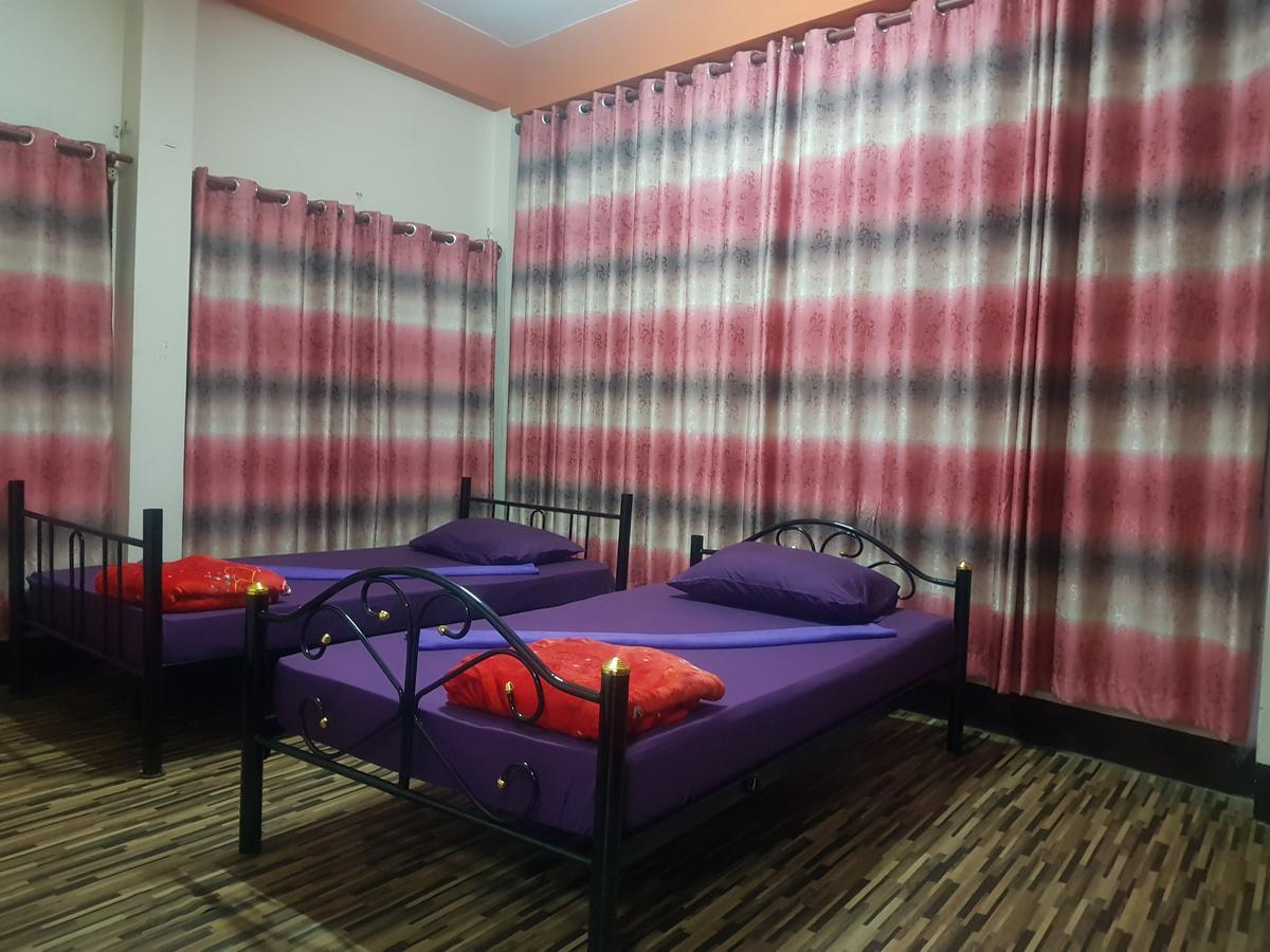 Rose Guest House Чиангмай Экстерьер фото